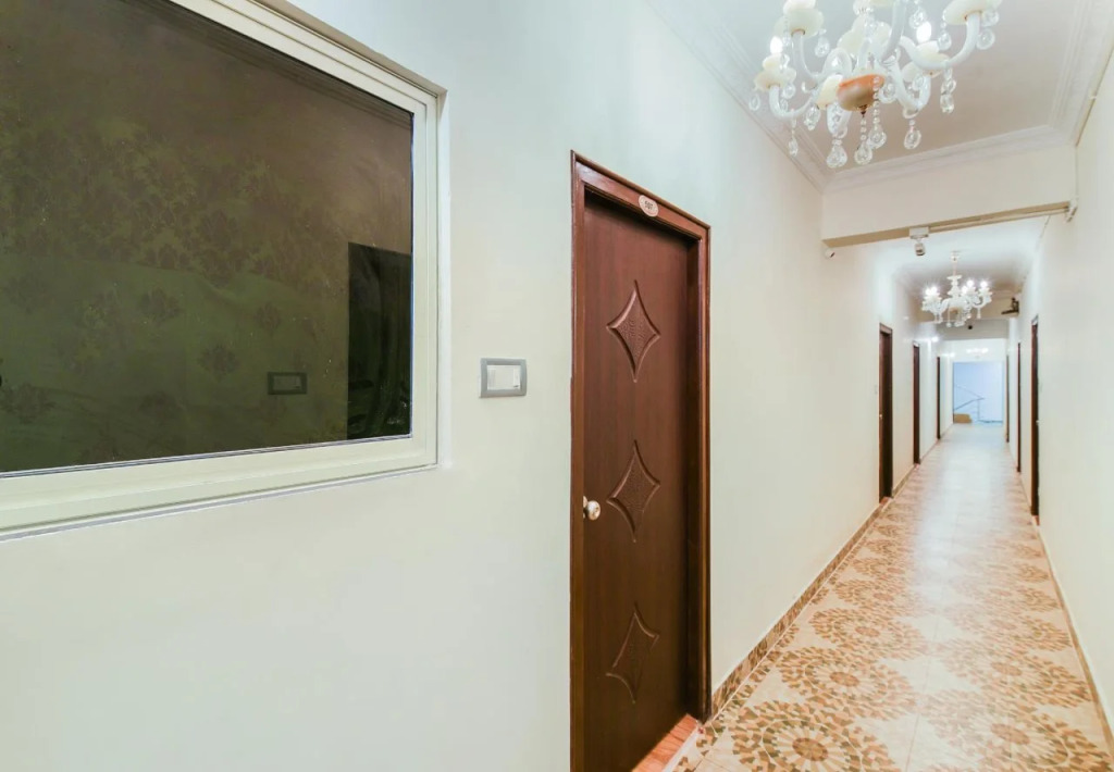 Hotel Naidu Grand by OYO Rooms