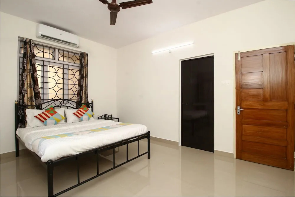 OYO 16160 Home Spacious 2BHK Margao