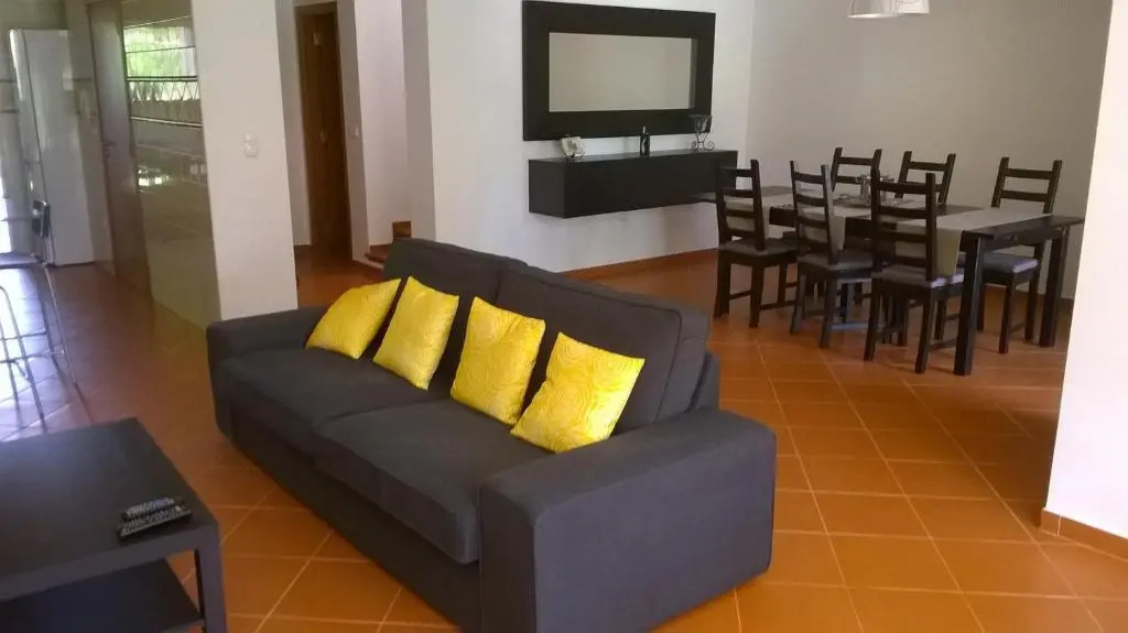 Buganvilias House