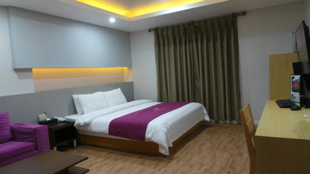 Amour Hotel