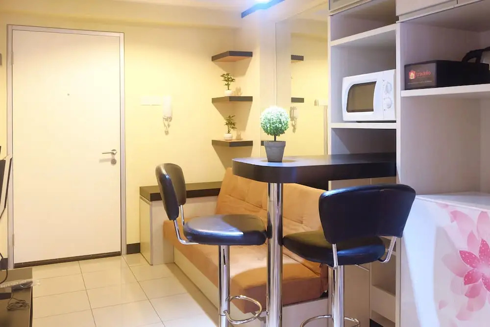 Port View Green Bay Apartment Pluit