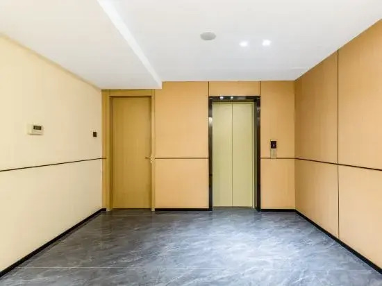 Urban Convenience Hotel (Li County Bipenggou Scenic Area Li Xiaolu Branch)