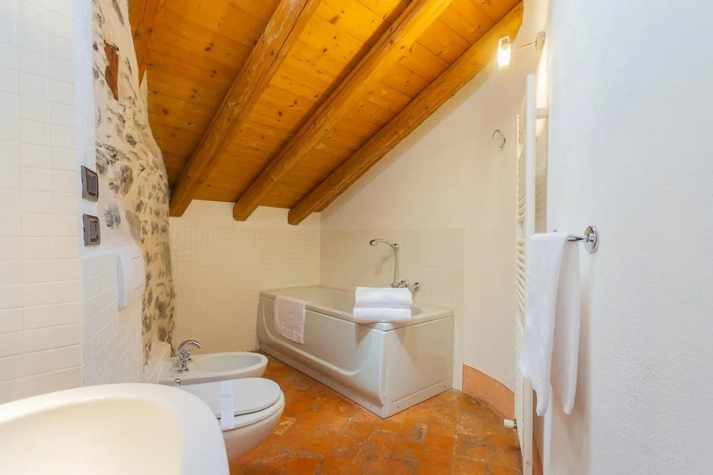 Antiche Mura by Rent All Como