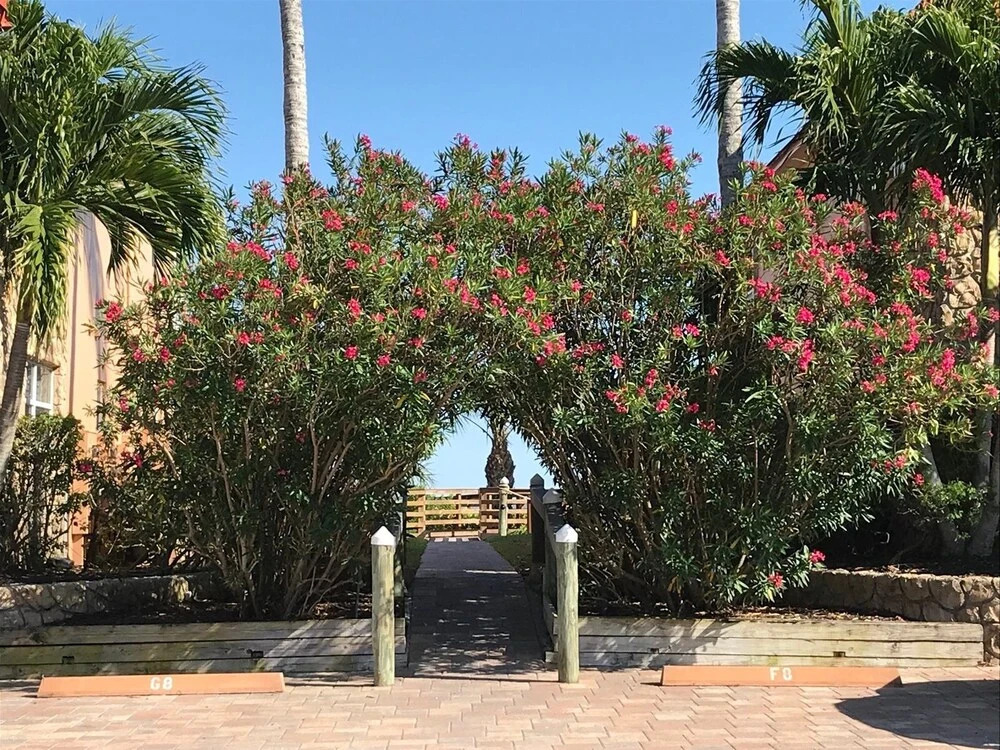 Sanibel Arms G4 2bed/2bath