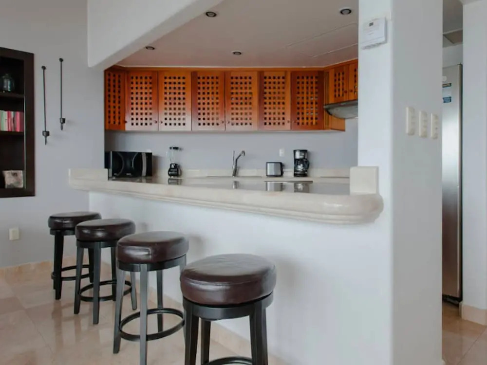 Alta Vista 3Br Condo By Rmh