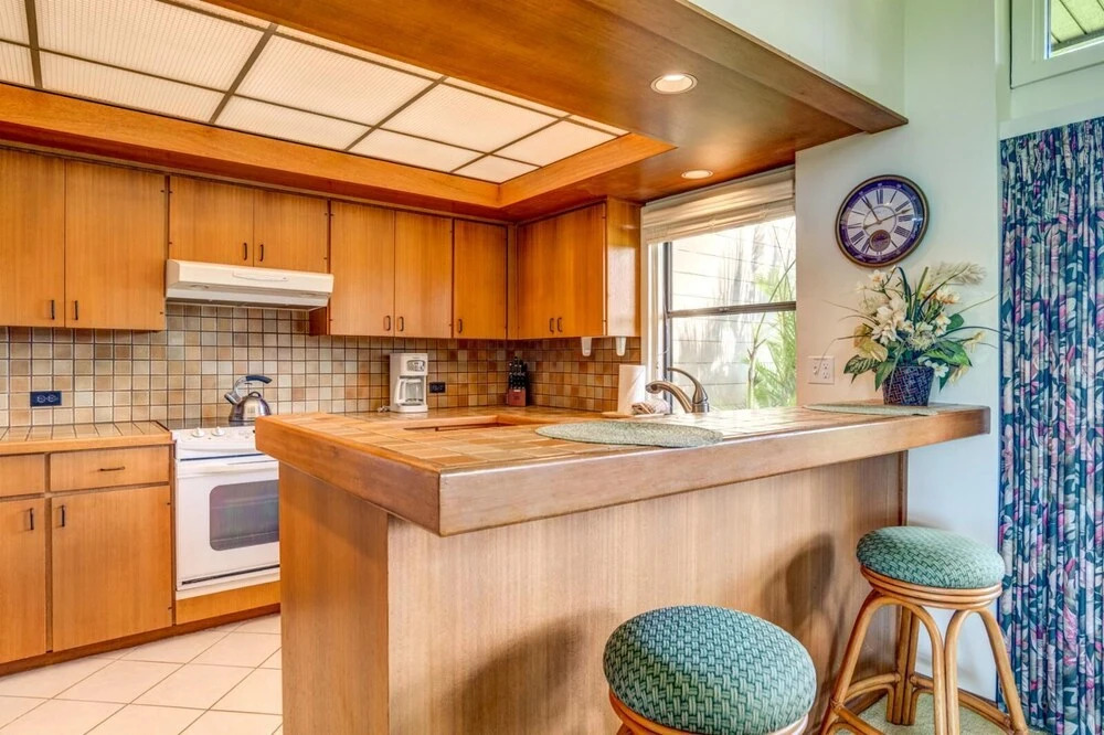 K B M Resorts- Krv-514 Rare Ridge Top 1Bd With Sweeping 180-degree Ocean Views!