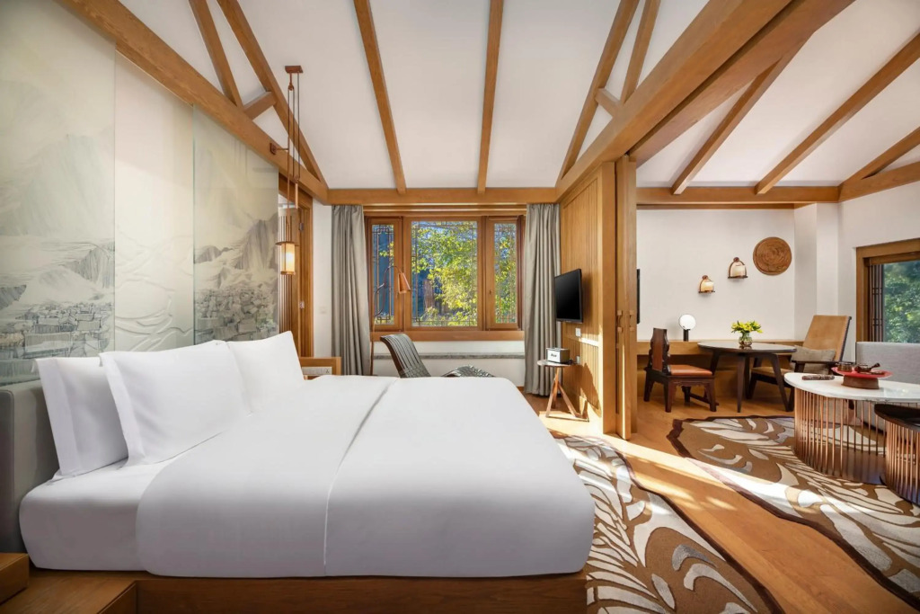 Hotel Indigo Lijiang Ancient Town by IHG