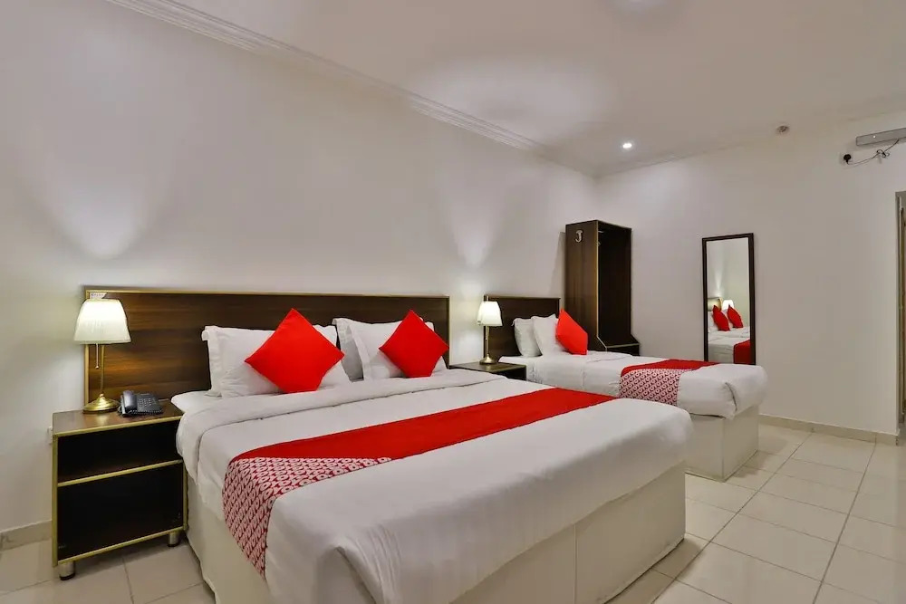 OYO 323 Aknan Ohod Hotel