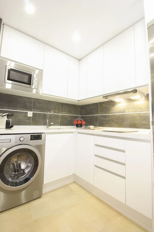 Deluxe Apartment San Julian With Parking