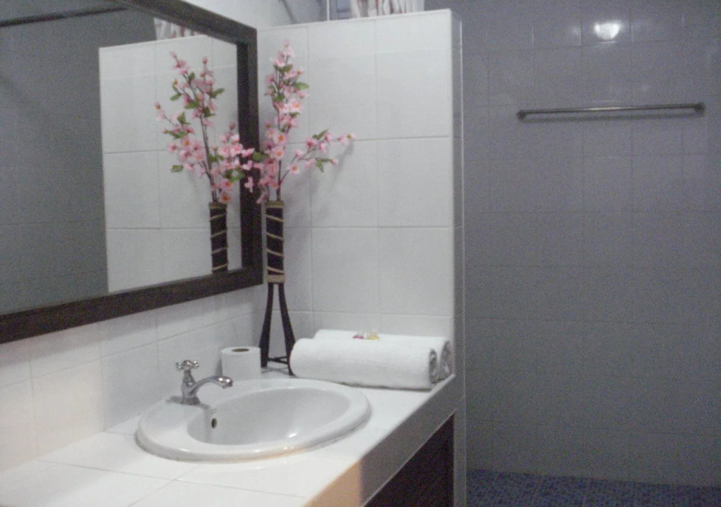 City Home Guest House
