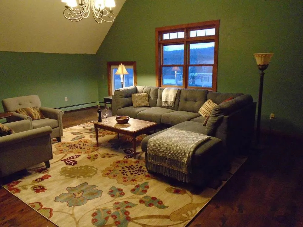 The Karass Inn