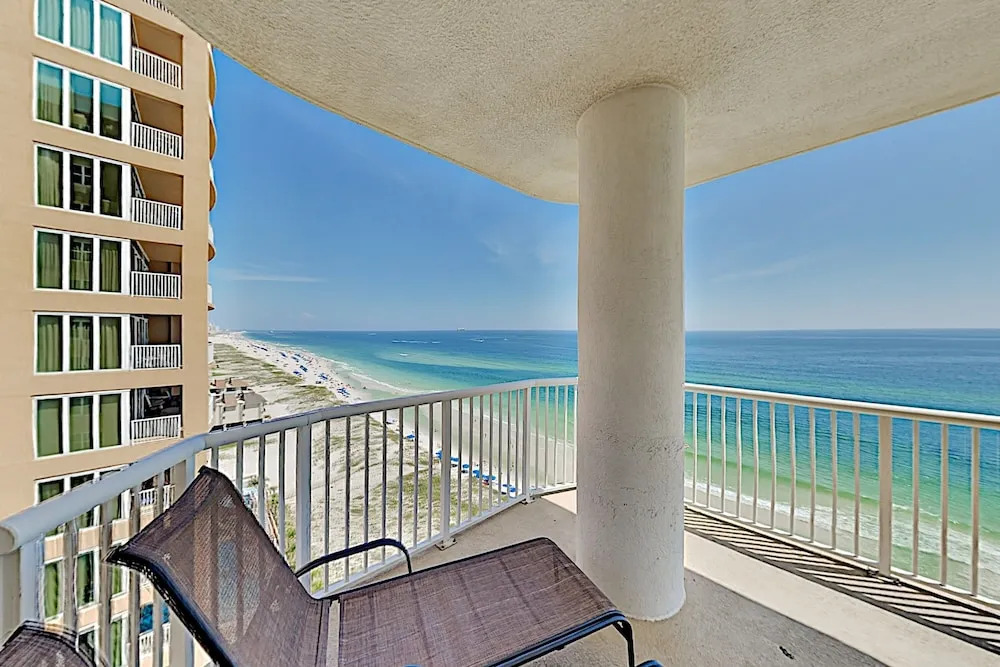 Beachfront 3br W/ Gulf-view Balcony 3 Bedroom Condo