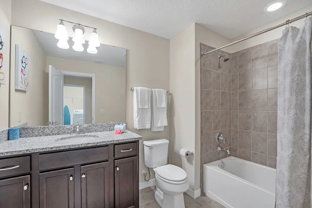 Private Pool Villa, FREE Water Park, Near Disney
