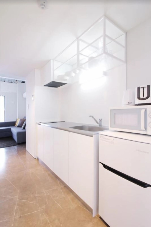 bHotel704 New Apt for 6ppl near PeacePark