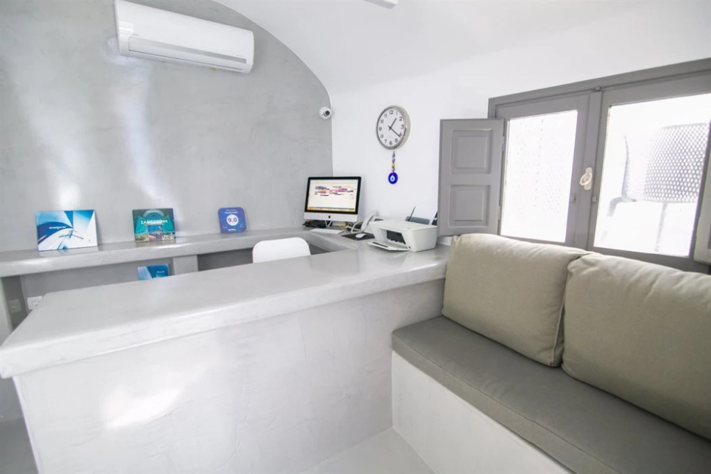 Theodora Suites