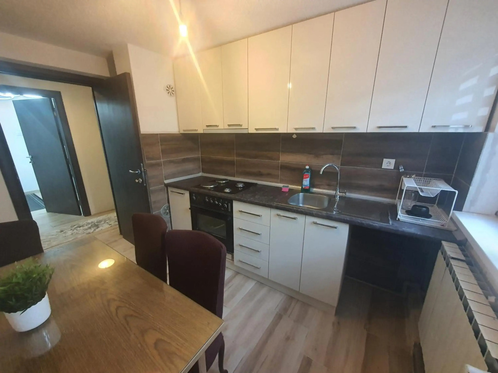IRIS Apartments