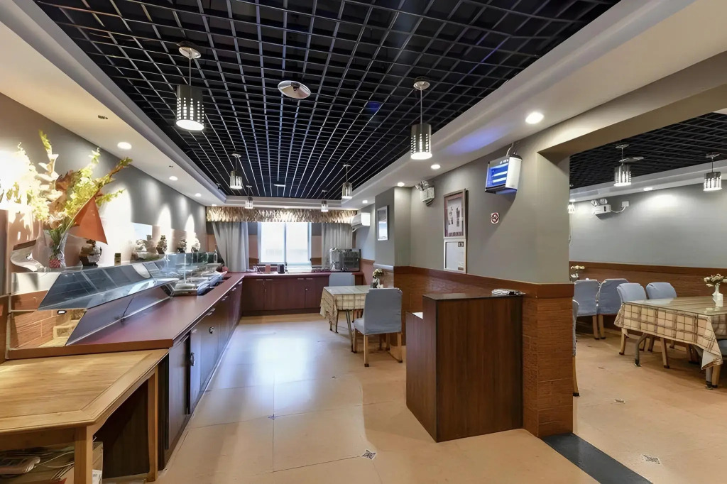 Homeinn Hotel (Zhuhai Gongbei Port Pedestrian Street)