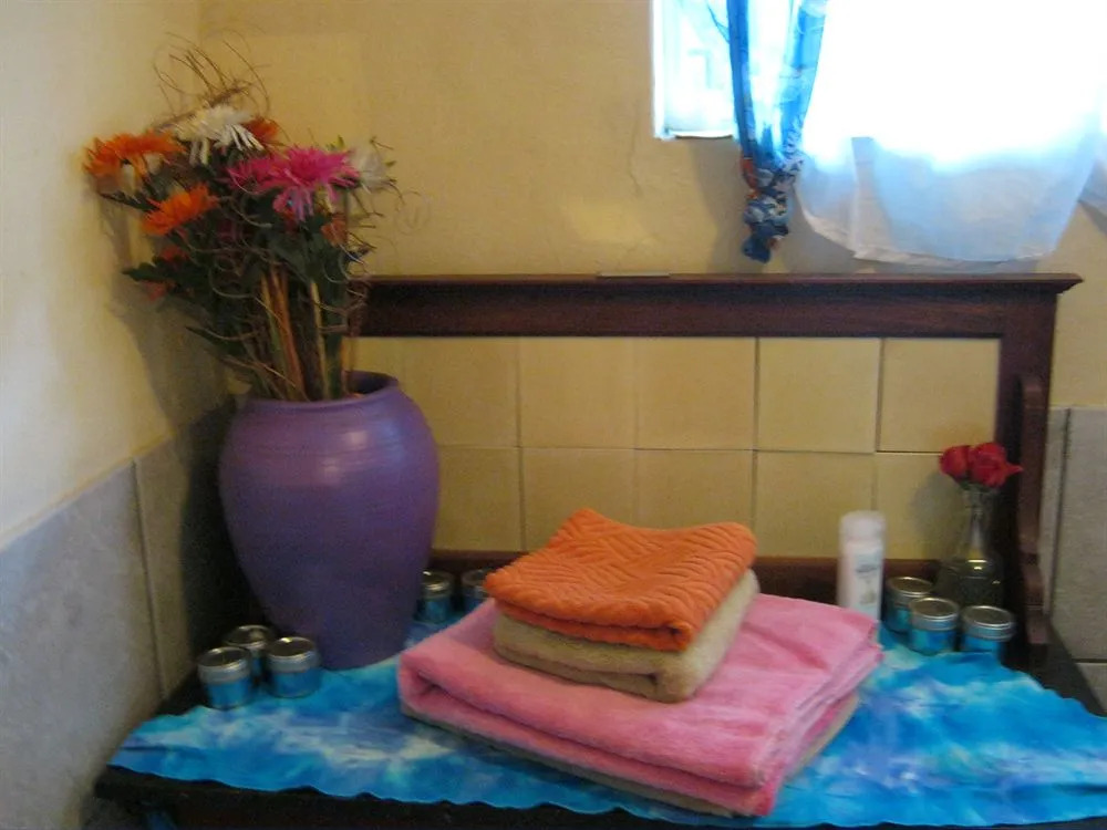 Terrylin Guesthouse and Backpackers Hostel