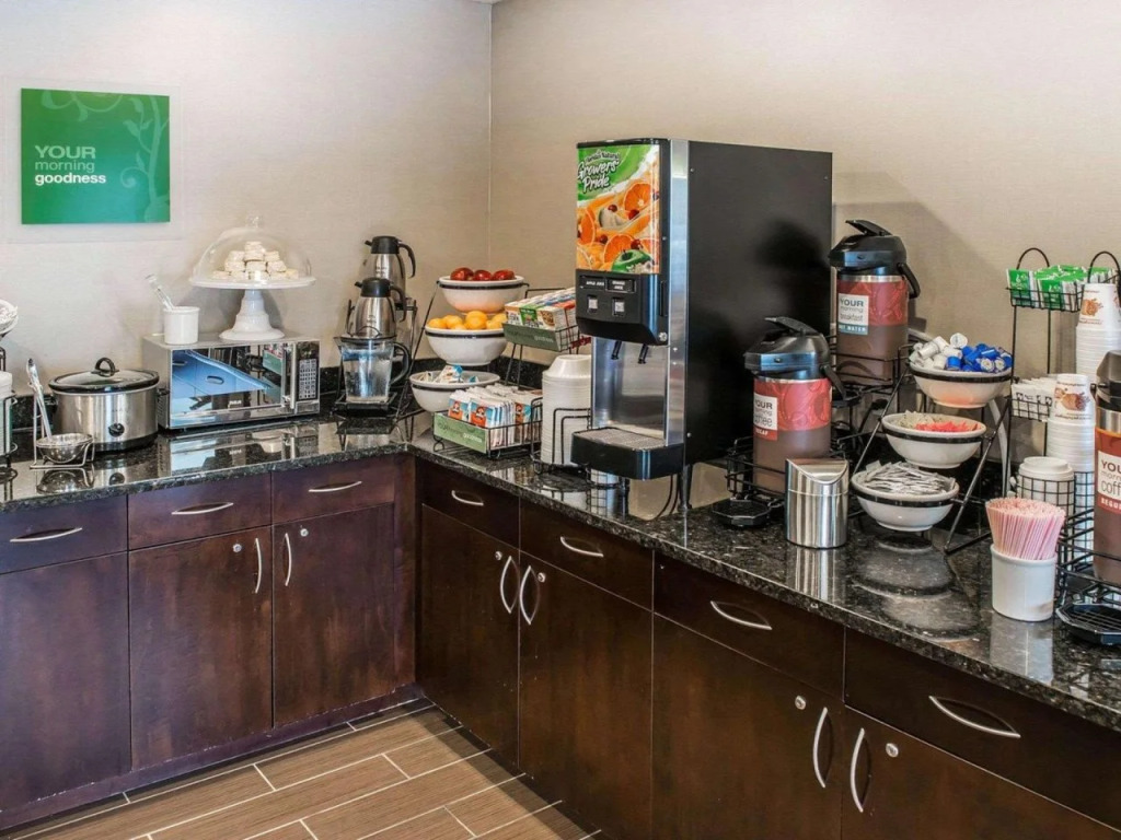Comfort Inn & Suites Butler