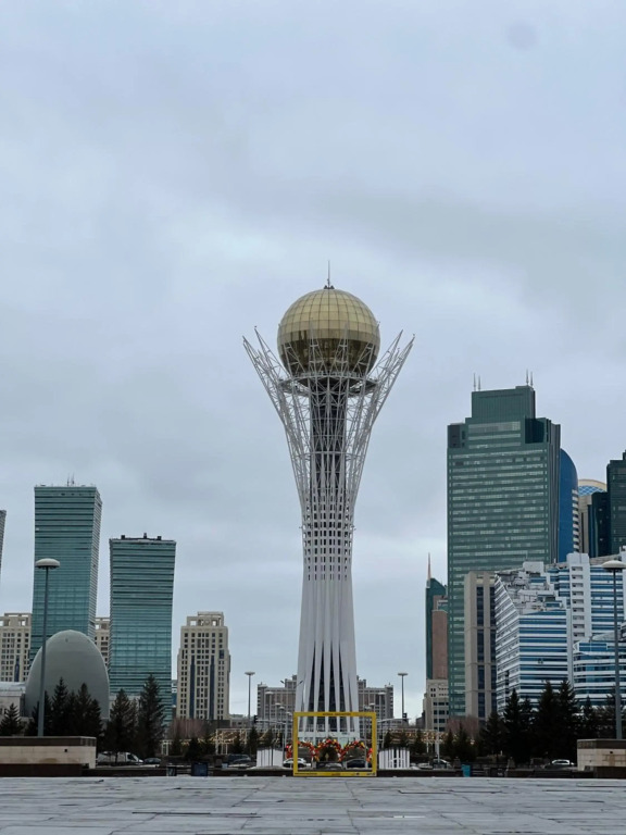 Уютная 1-комнатная квартира возле Байтерека