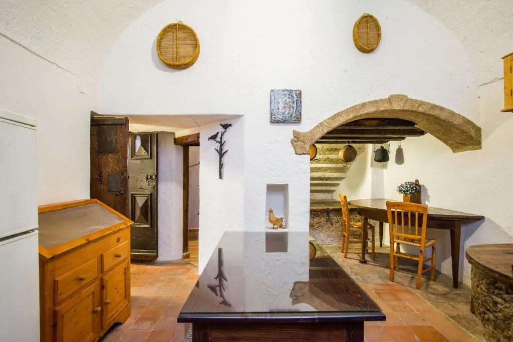 Il Batti apartment water front and private beach