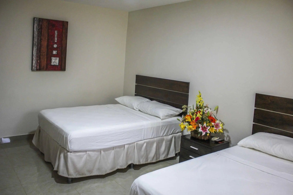 Hotel PZ Country Club & Conference Center