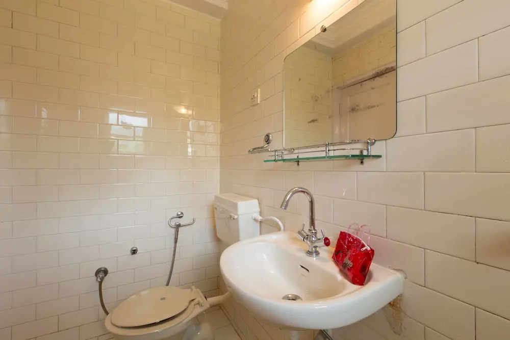 OYO 6503 Tesero Villa