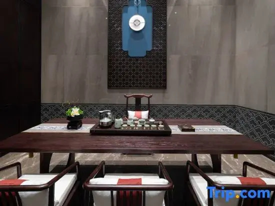 TILL BRIGHT Hotel (Zhongshan Fuyi Cheng Zhongshan Station)