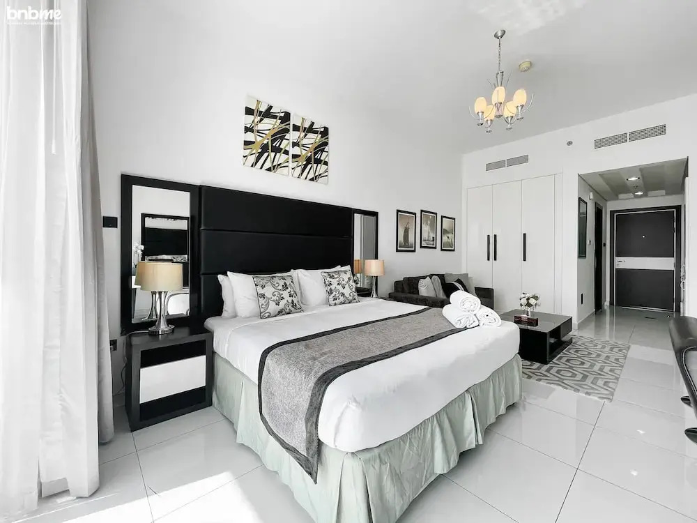 ST-Giovani BTQ - 1916 by bnbmehomes