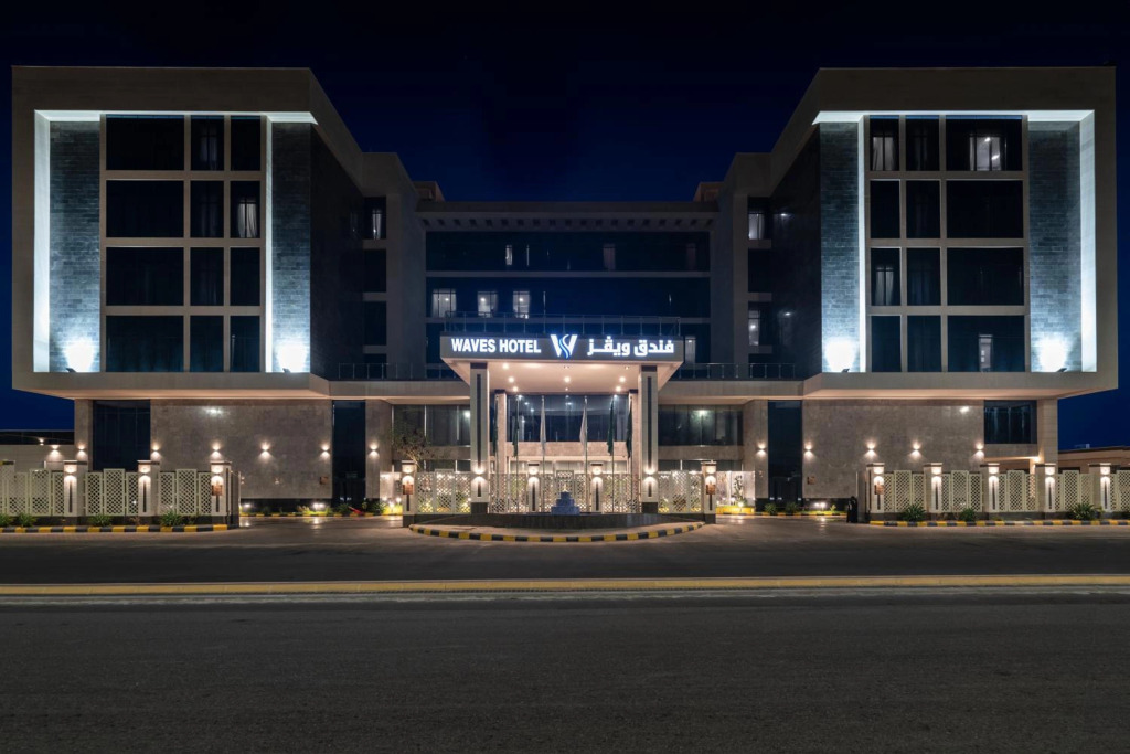 Waves Hotel