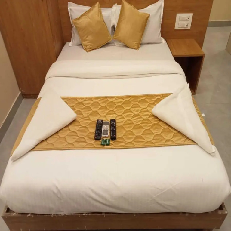 Hotel New Sarah Inn, Andheri West