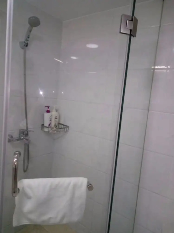 Kela Service Apartment Hotel