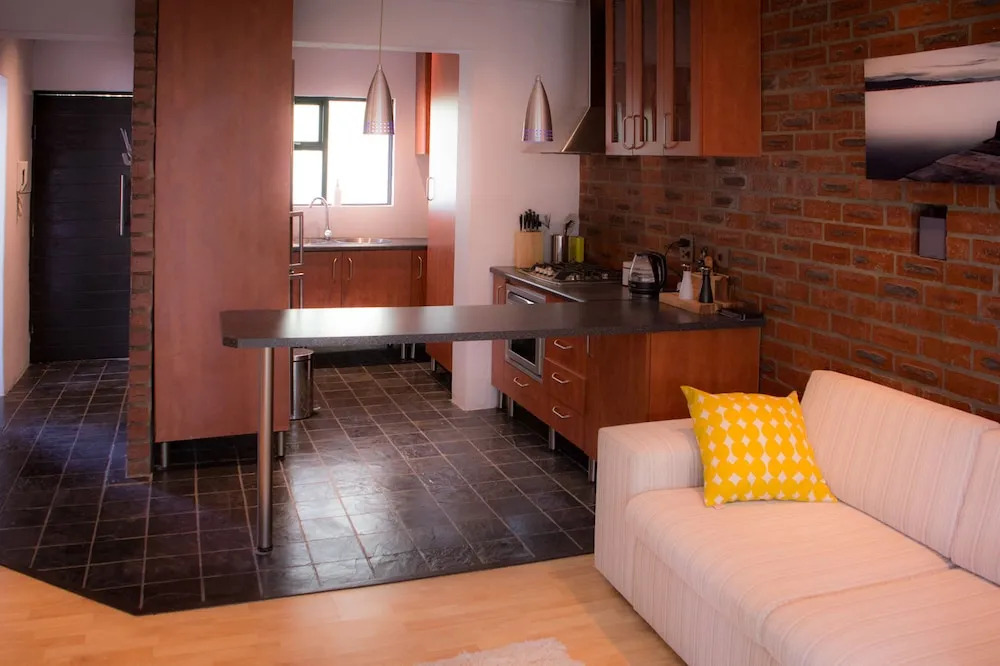5 The Apartment