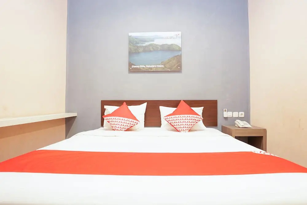 ZEN Rooms Basic Audah Syariah Sutos
