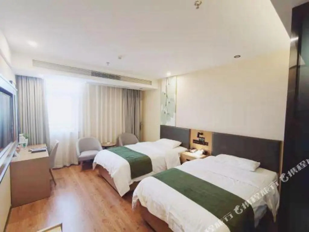 GreenTree Hotel (Kuixing Road, Fuyang high speed railway station)