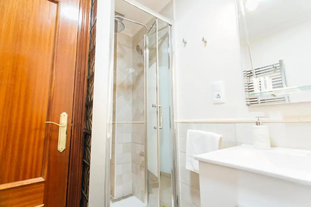 Idilico ático en Triana-3BD+1BTH