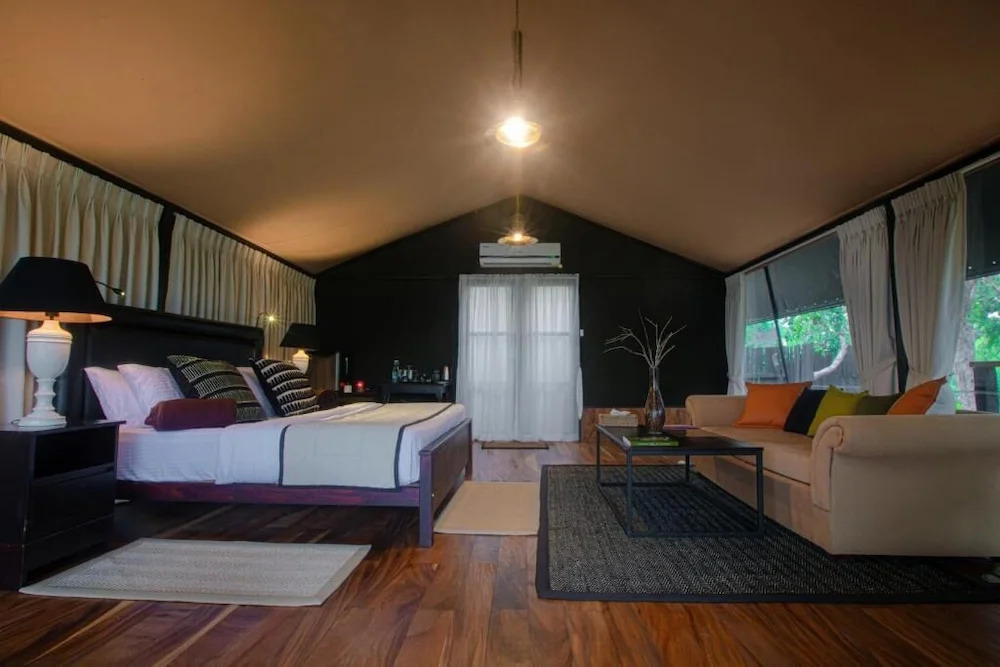 Leopard Trails Yala