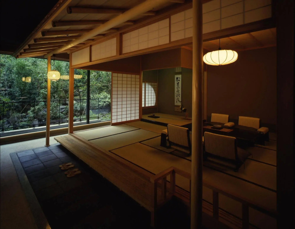 Oku Yugawara Tsubaki