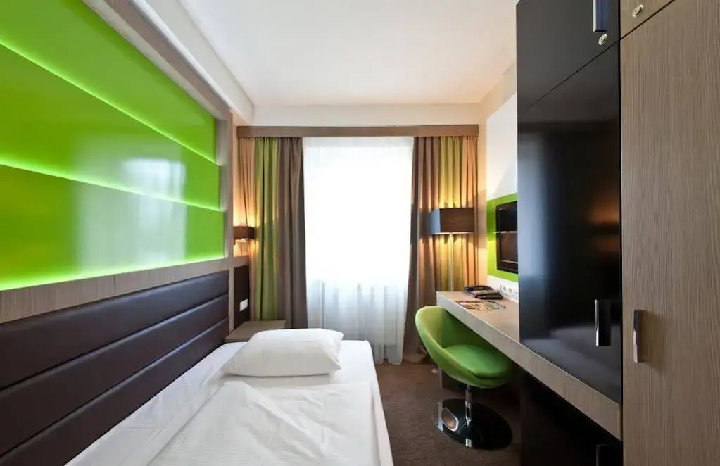 Holiday Inn - the niu, Fusion Hamburg St. Georg by IHG