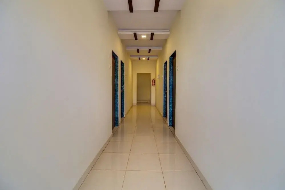 Chinar Residency by OYO Rooms