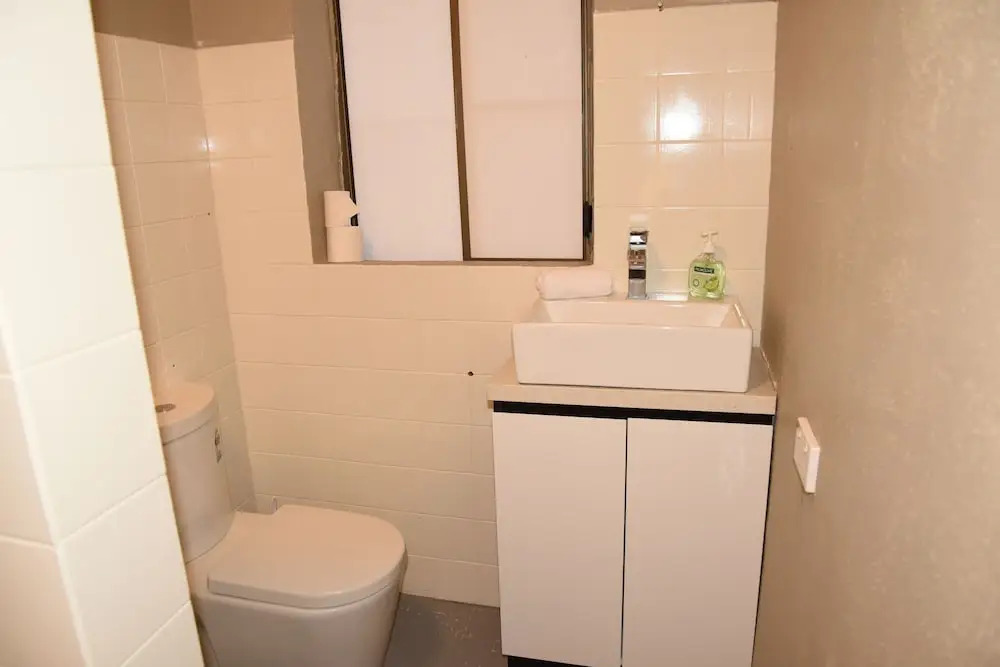 Warrawong holiday big home