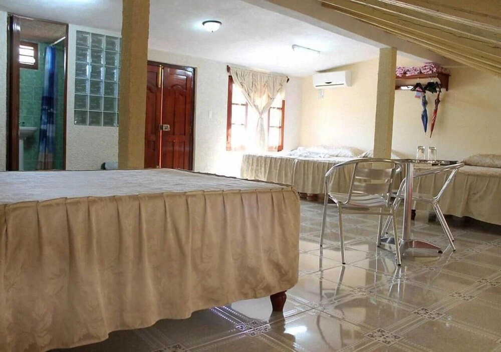 Hostal El Atico