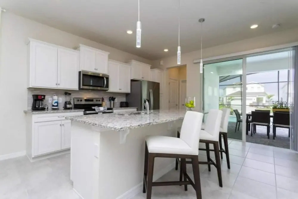 1807 Amazing brand new house