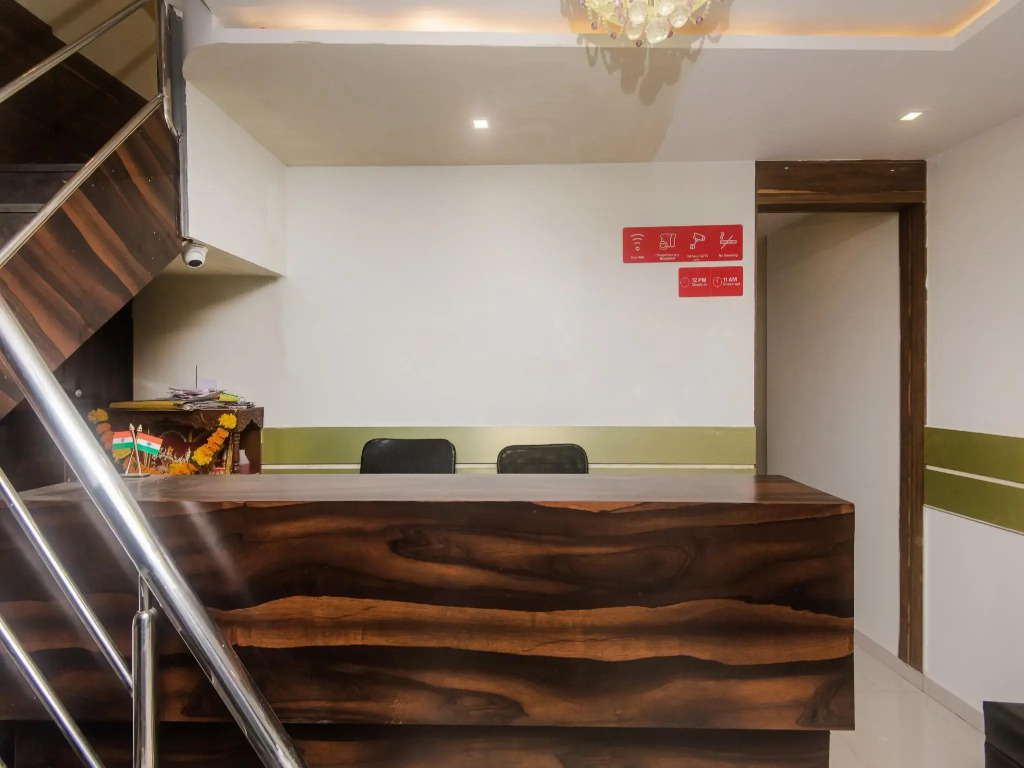 Hotel Mantra Residency by OYO Rooms