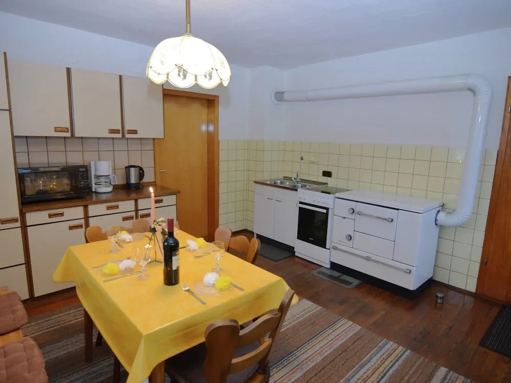 Schönes Ferienhaus mit großem Garten bei Stadlern
