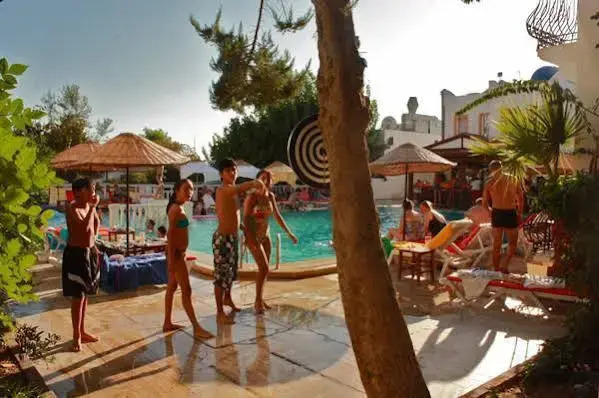 Fiorita Beach Hotel