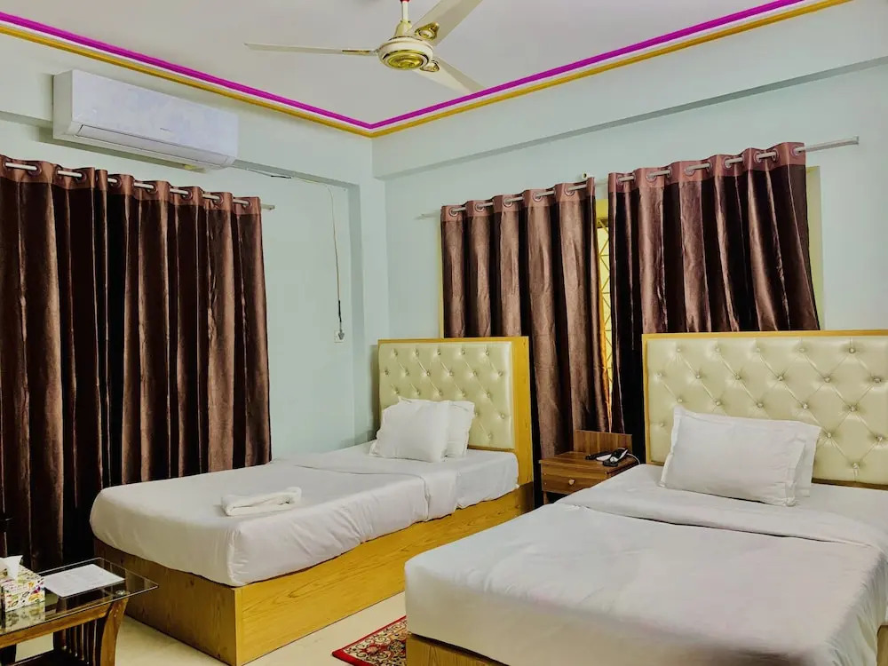 Hotel Heaven Inn