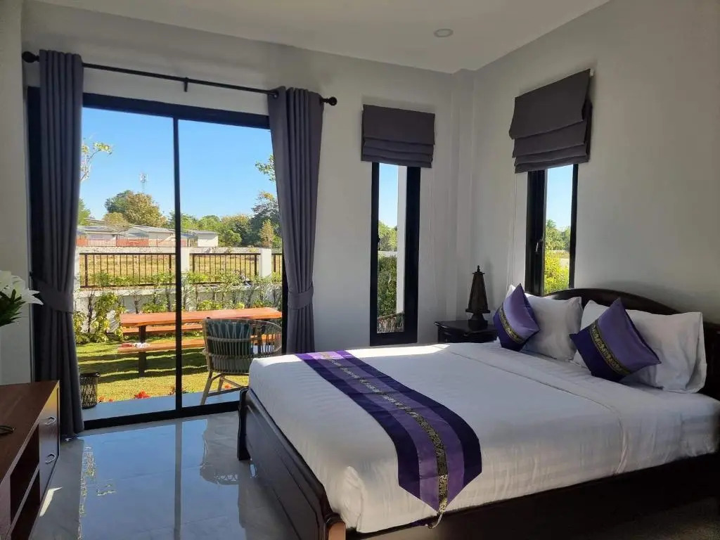 BAAN DALAH POOL VILLA