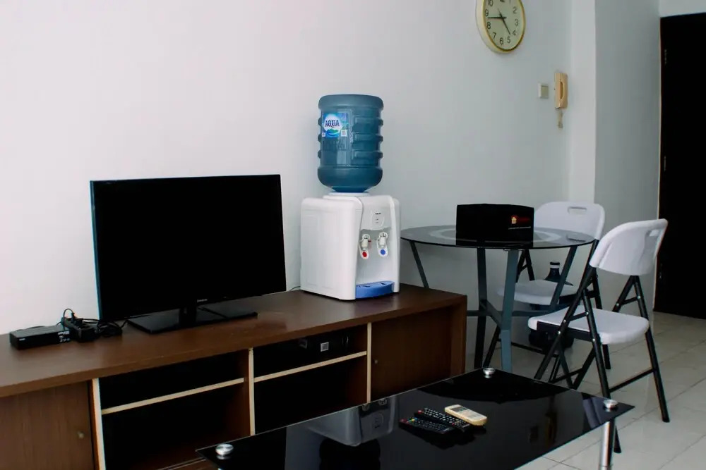 Homey And Simply Look 1Br At Puri Garden Apartment
