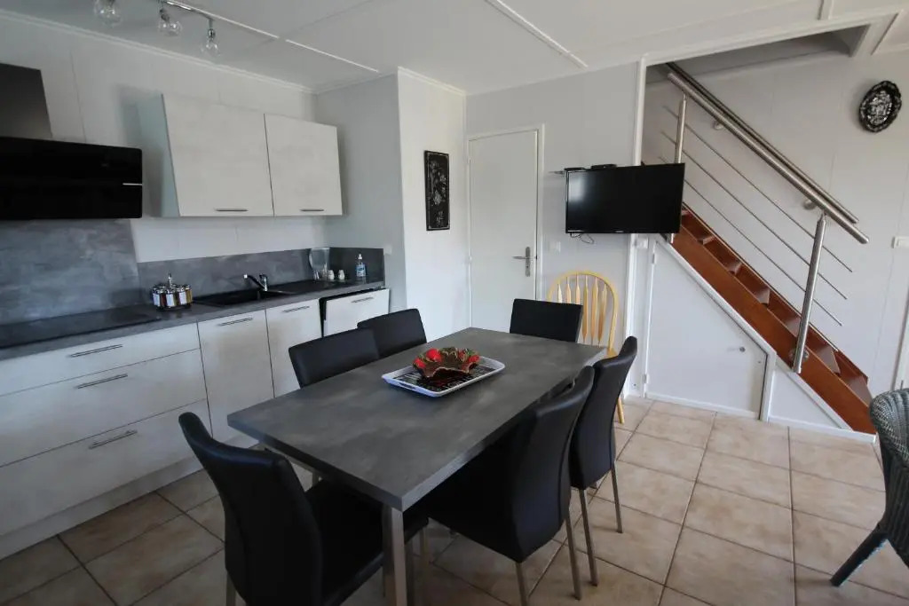 Belle maison climatisée dans le domaine PORTES DU SOLEIL, 3 chambres, Wifi, animations et piscines en supplément PORTIRAGNES PLAGE LRPDSA17
